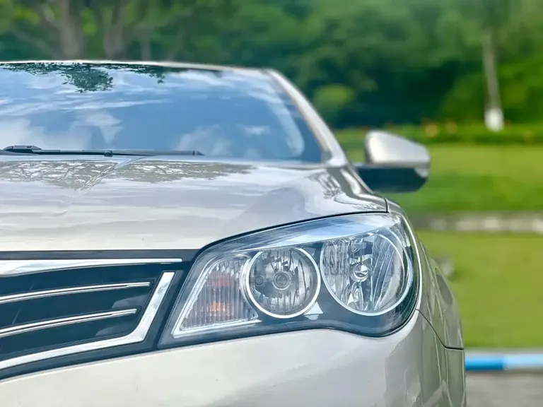 Roewe 350 荣威350 2015款 1.5 L 手动豪华天窗版