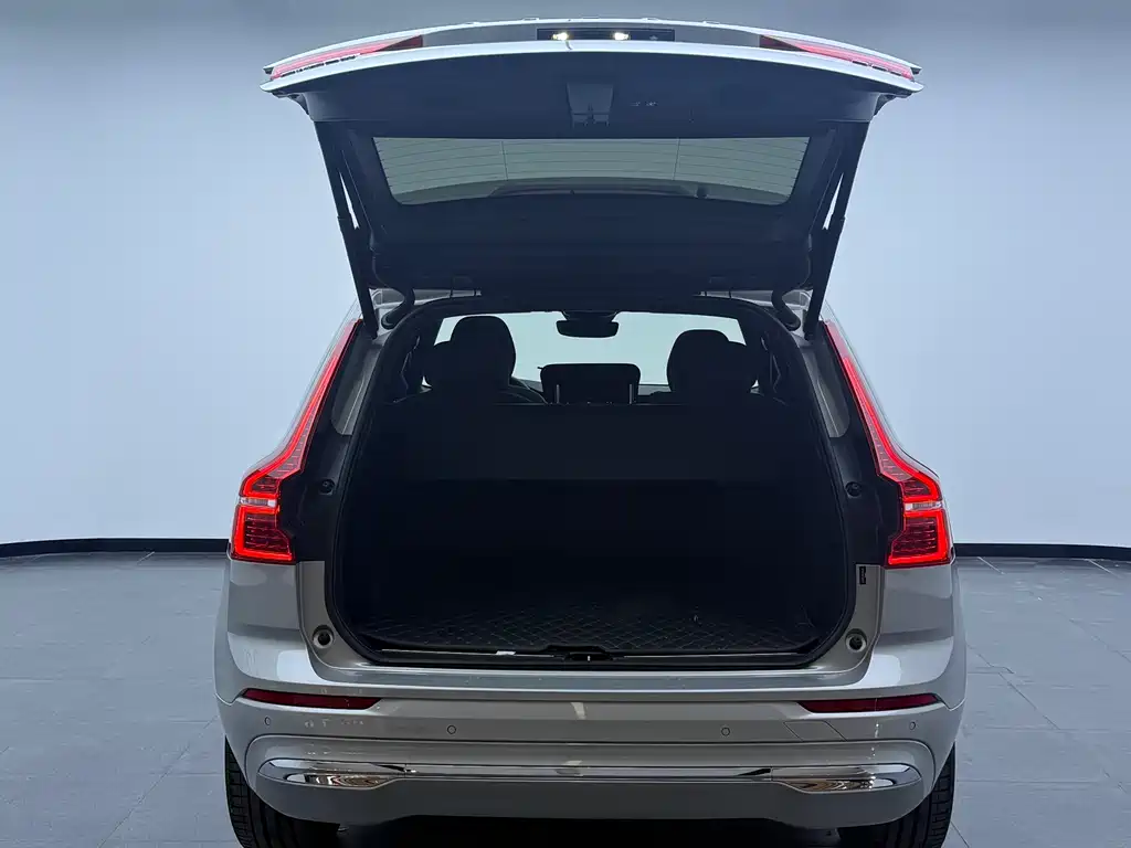 Volvo XC60 B5 4 WD Smart Vision Luxury