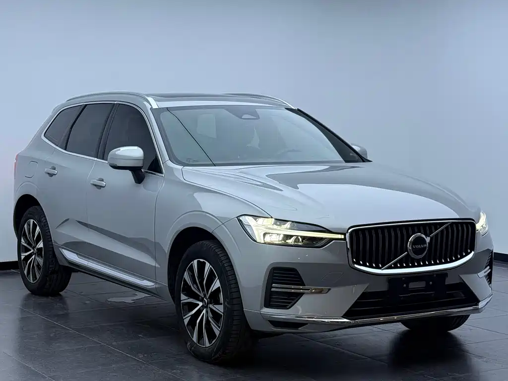 Volvo XC60 B5 4 WD Smart Vision Luxury