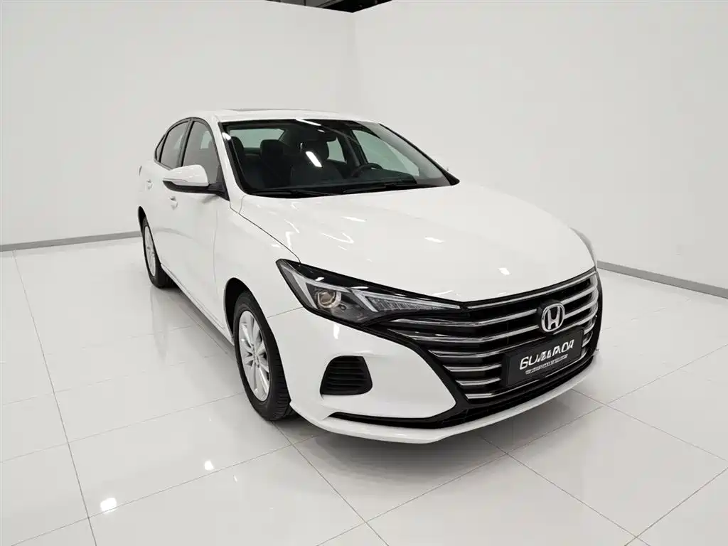 Eado PLUS 1.6 L GDI Manual Elite