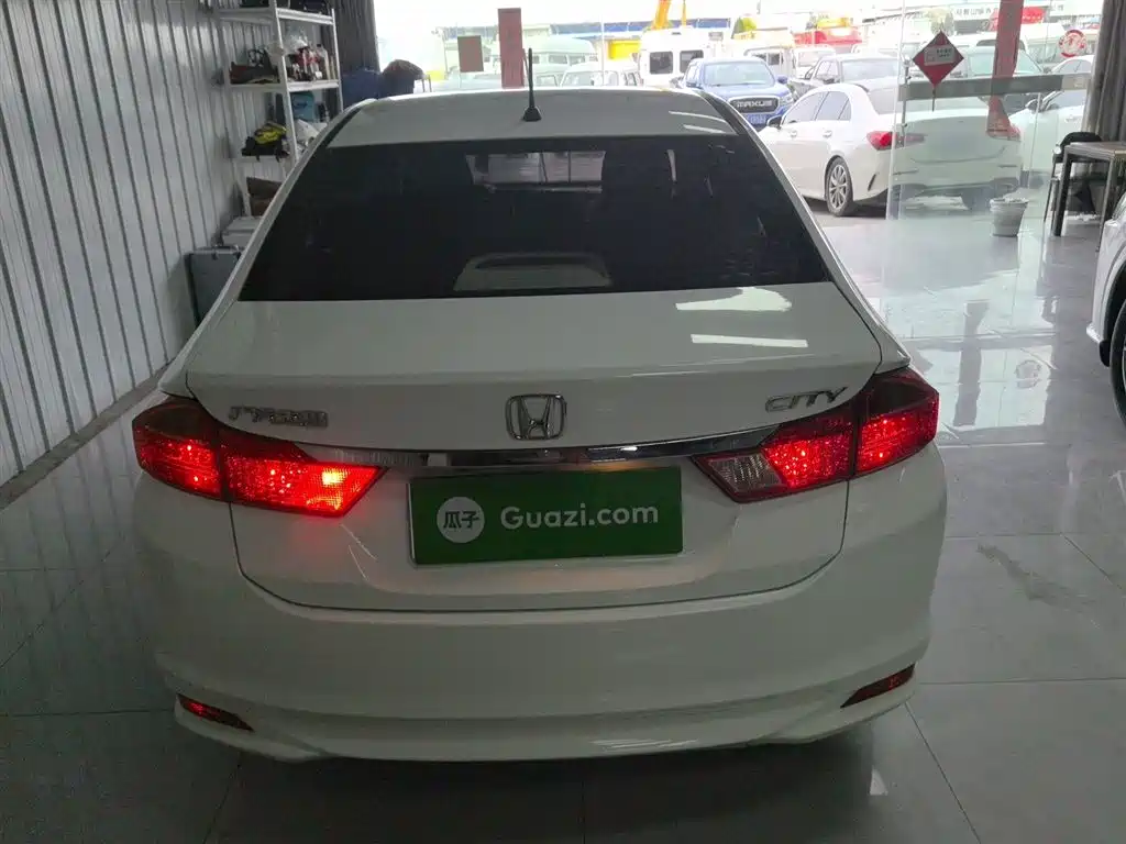 City 1.5 L CVT Elite