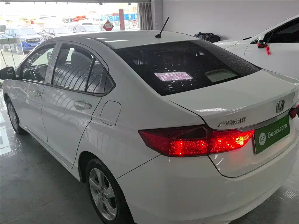 City 1.5 L CVT Elite