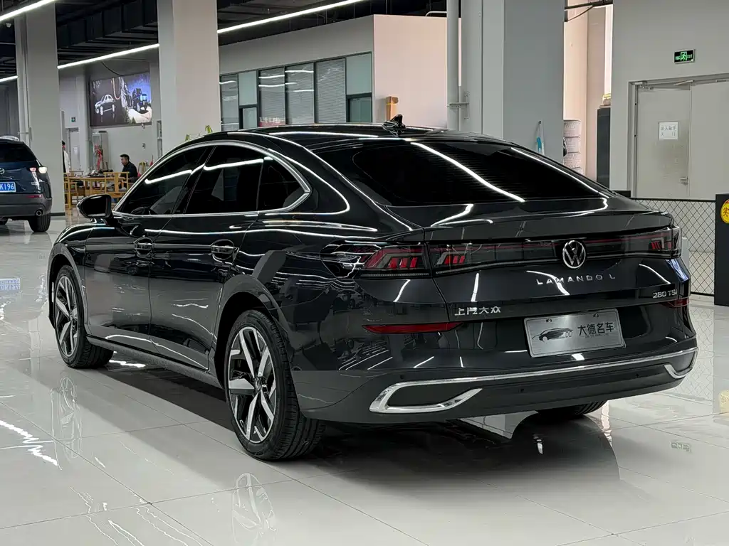 Lamando Lamando L 280 TSI DSG Spicy Cool