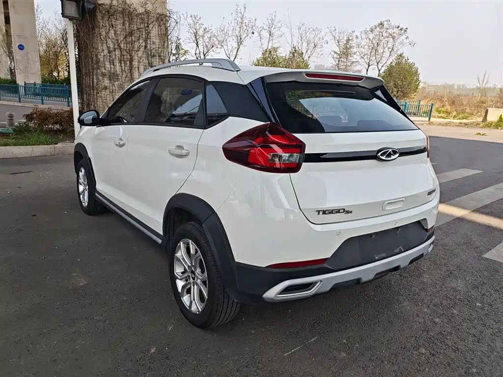 Tiggo 3 x Diamond 1.5 L CVT 3 Carat