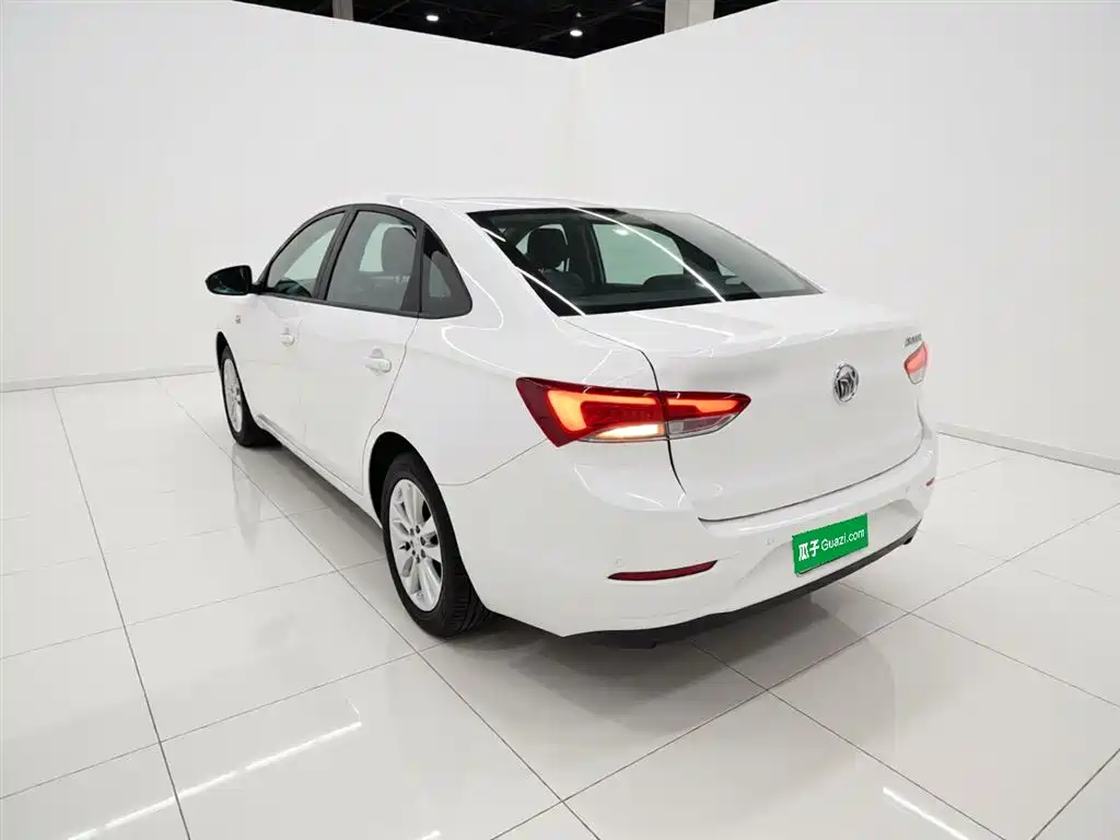 Excelle GT Facelift Exemplary 1.5 L Auto Elite