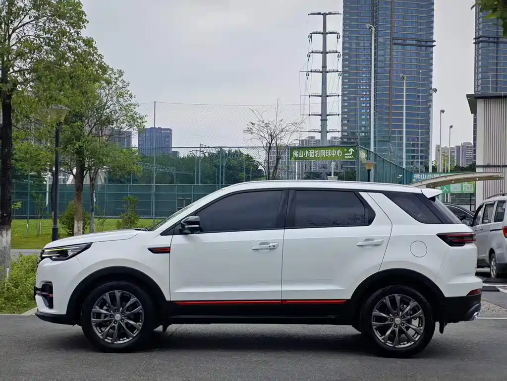Changan CS55 PLUS Blue Whale 1.5 T DCT Distinguished