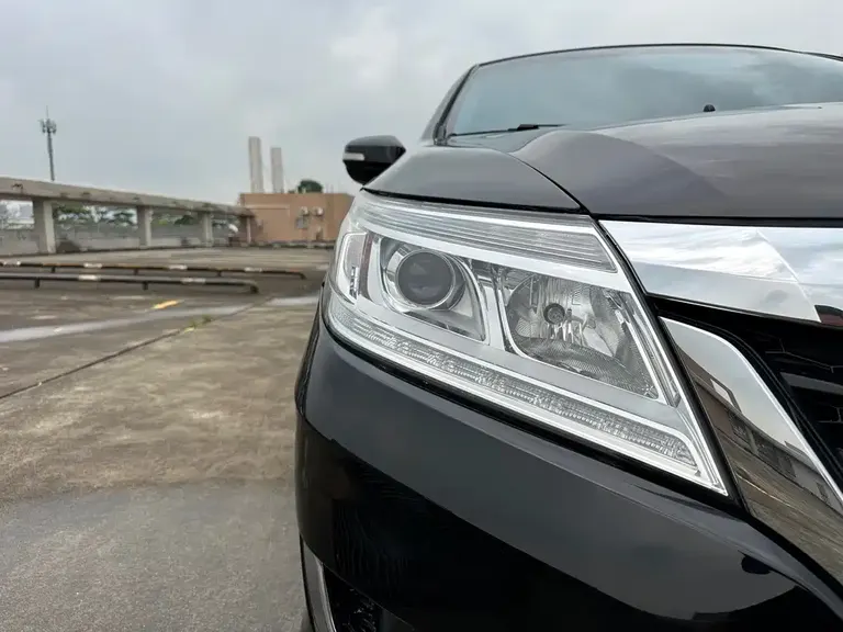 Honda Crider 1.8 L CVT Luxury