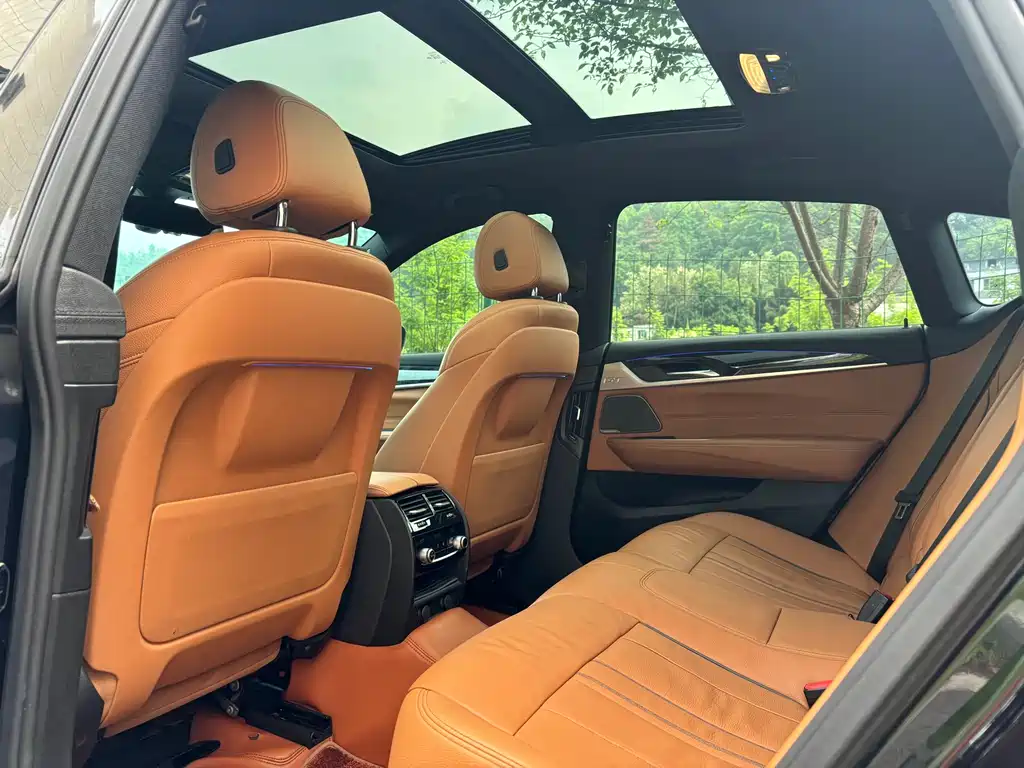 BMW 6 Series GT 630 i M Sport Package