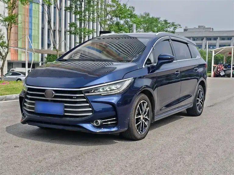 BYD Song MAX 1.5 T Auto Connected Elite 7-seat