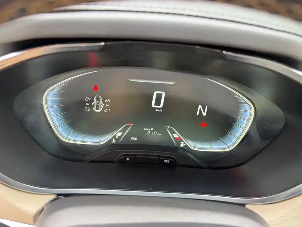 Baojun 360 1.5 L Auto Luxury CN-V