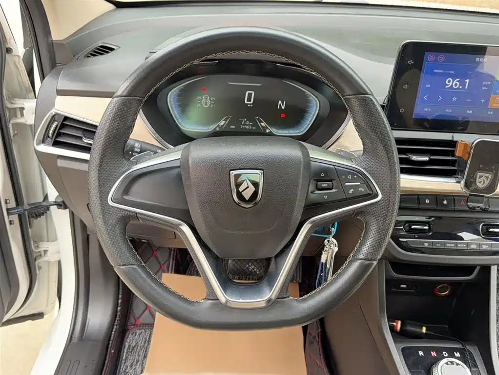 Baojun 360 1.5 L Auto Luxury CN-V
