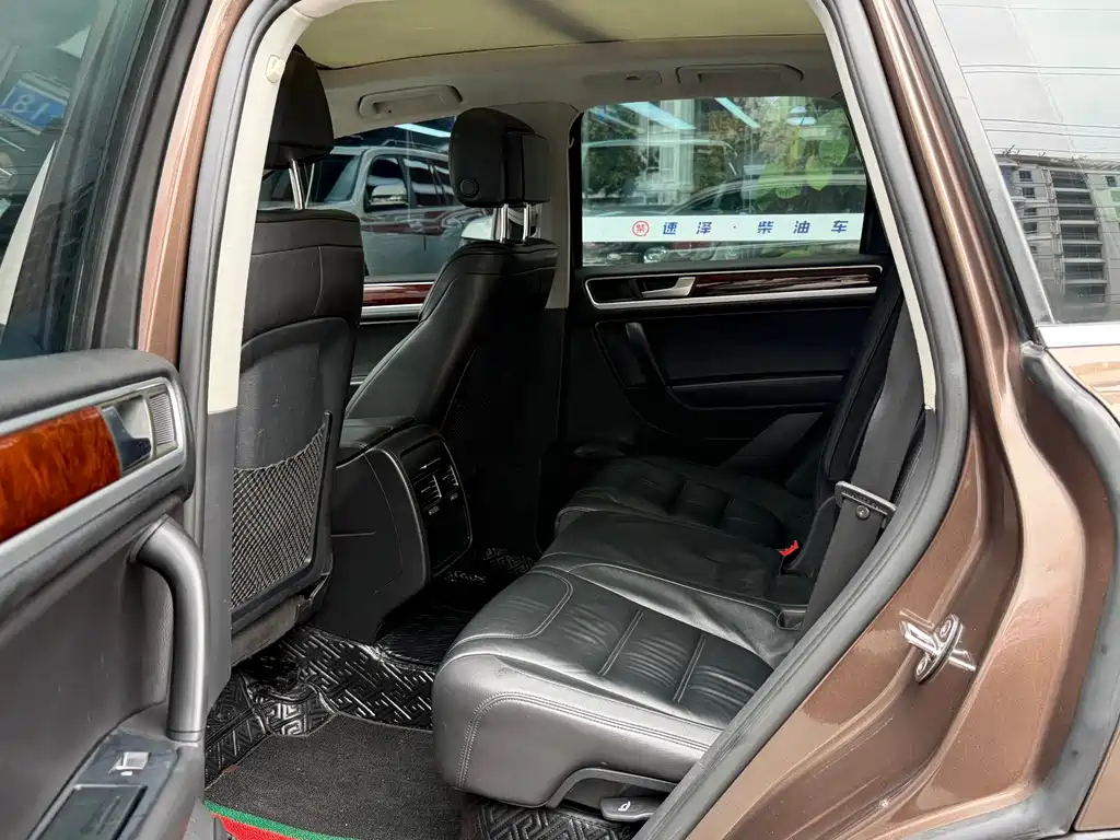 Touareg 3.0 TDI Diesel Standard Config
