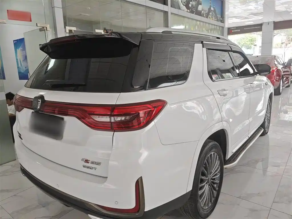 Changan CS95 2.0 T 2 WD Luxury