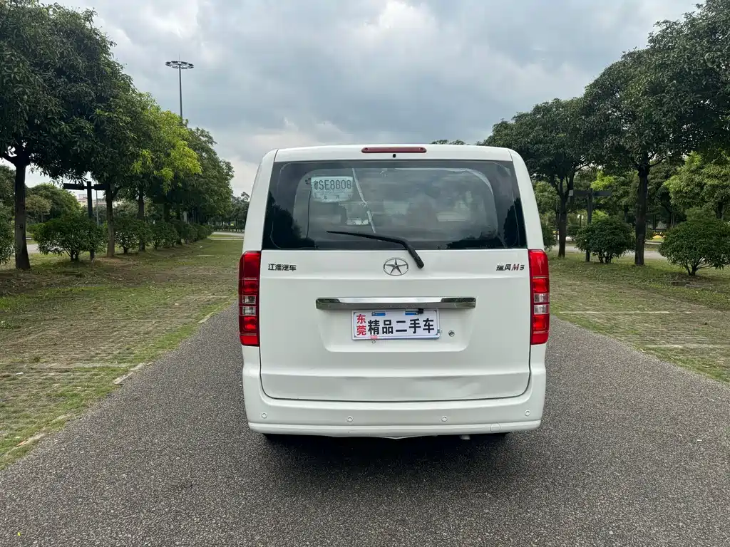 Refine M3 Maker 1.6 L Luxury Smart