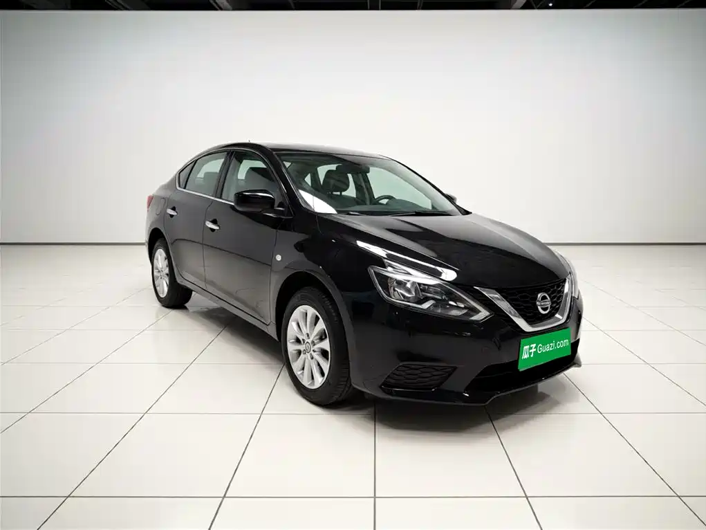 Sylphy Facelift III Classic 1.6 XE CVT Comfort