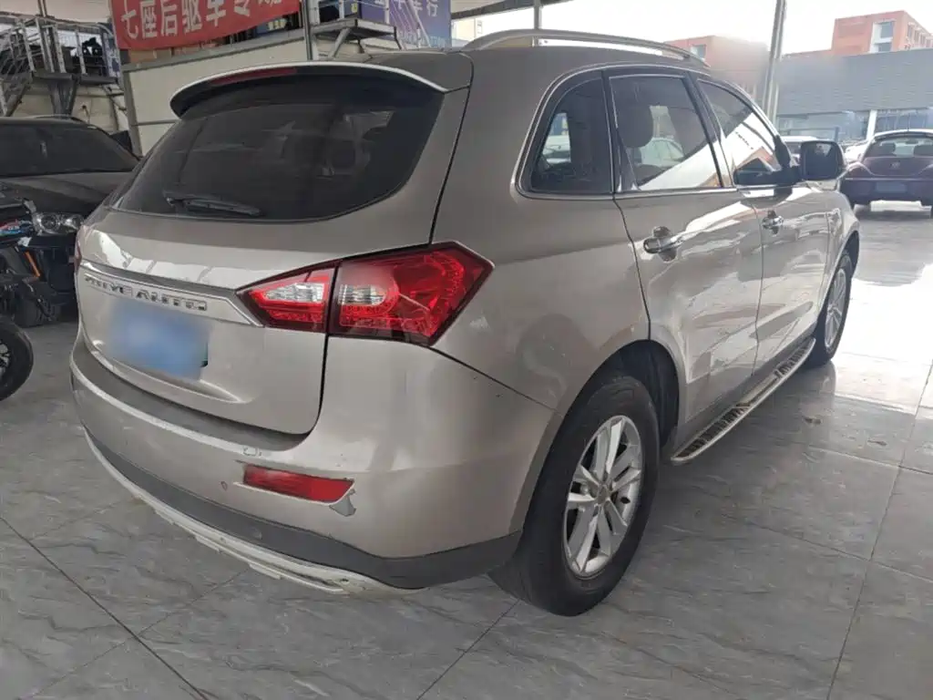Zotye T600 众泰T600 2016款 1.5 T 手动尊贵型