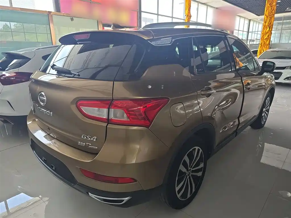 GAC Trumpchi GS4 200 T G-DCT Luxury