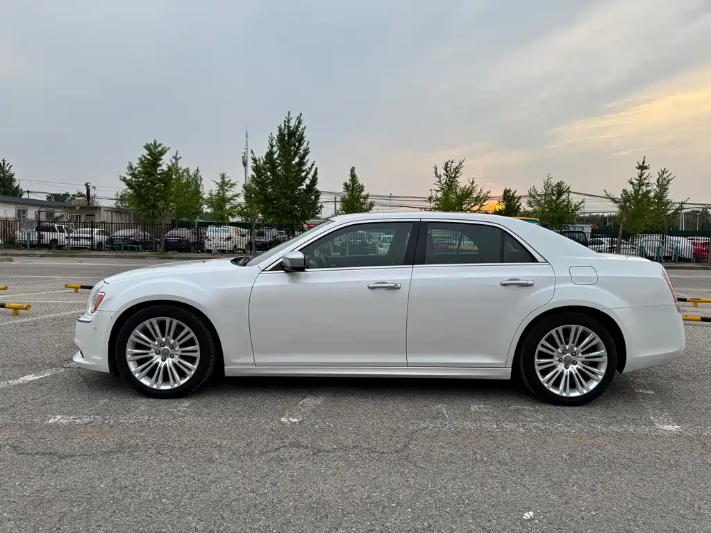Chrysler 300 C (Import) 3.0 L Outstanding