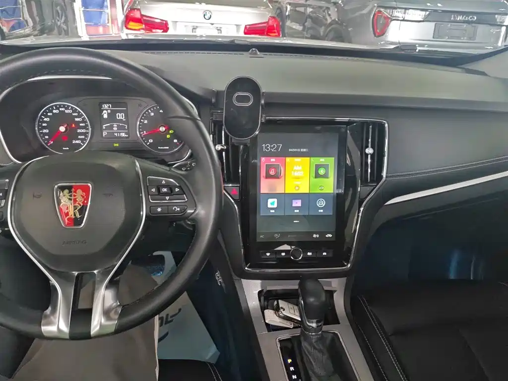 Roewe RX5 20 T Auto 4 G Connected Million