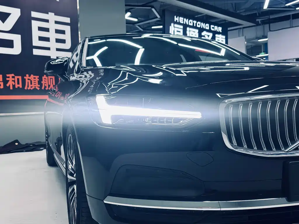 Volvo S90 B5 Smart Ease Luxury