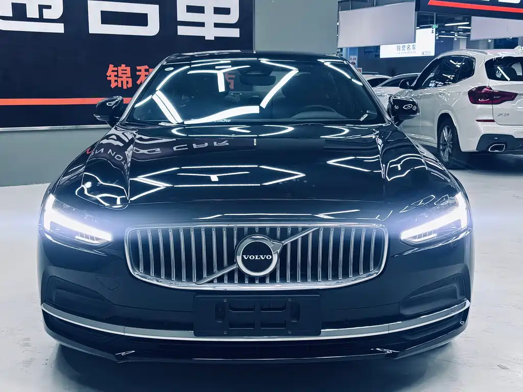 Volvo S90 B5 Smart Ease Luxury