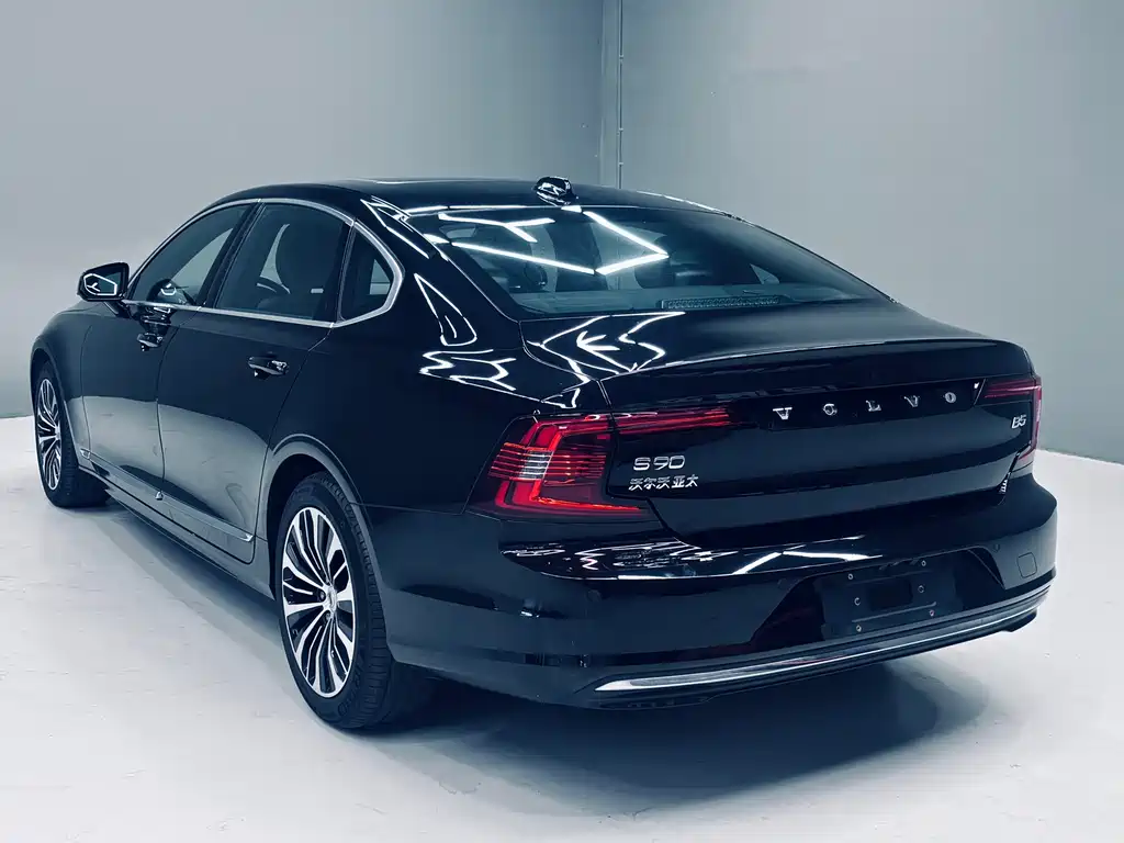 Volvo S90 B5 Smart Ease Luxury