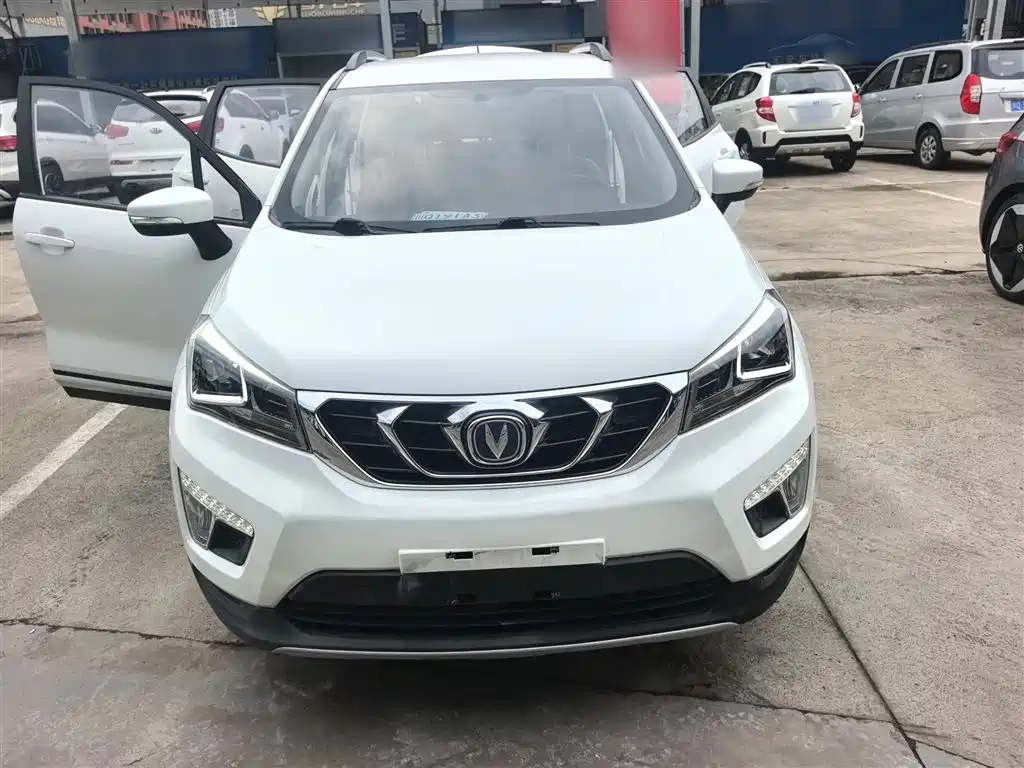 Changan CS15 1.5 L Manual Fashion