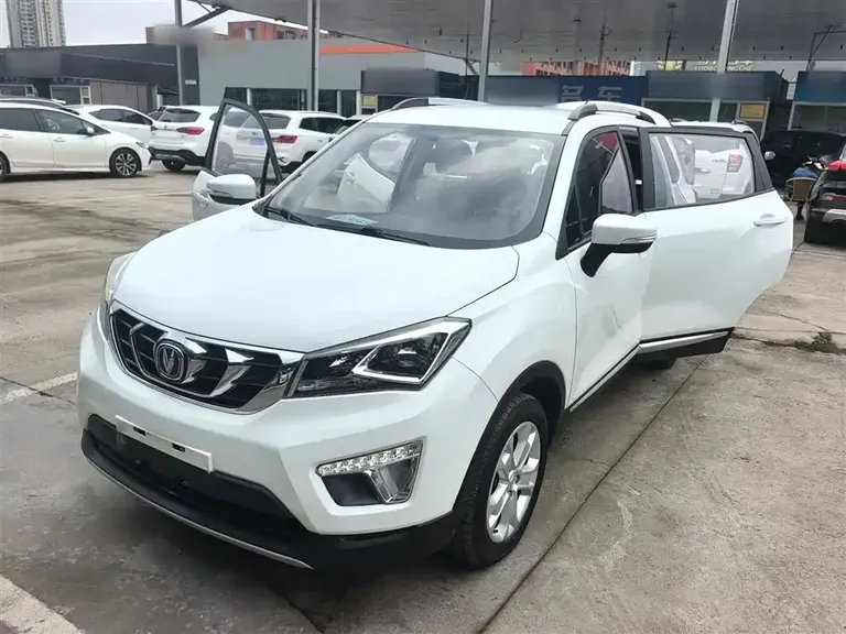 Changan CS15 1.5 L Manual Fashion
