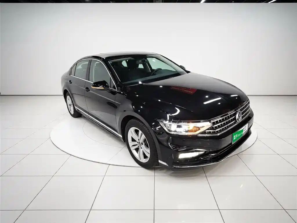 Magotan 200 10 K Commemorative 280 TSI DSG Comfort