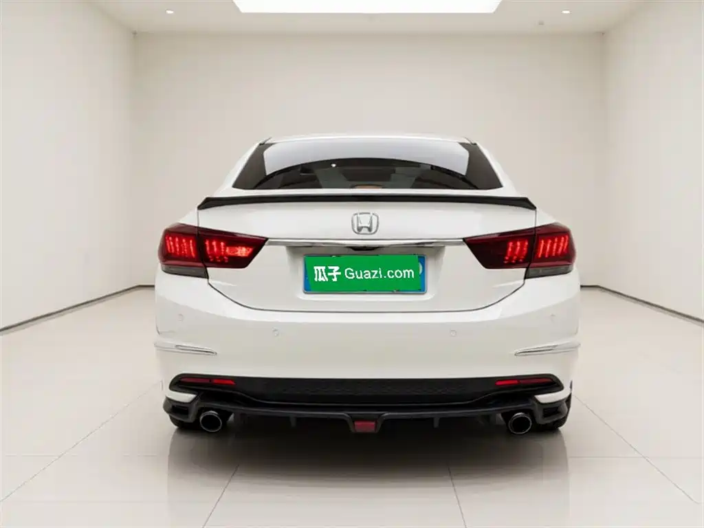 Spirior 2.0 L Distinguished