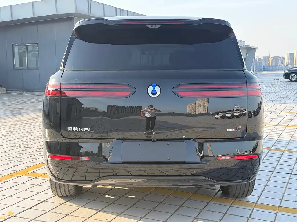 Denza N8 L 腾势N8 L 2025款 尊荣型