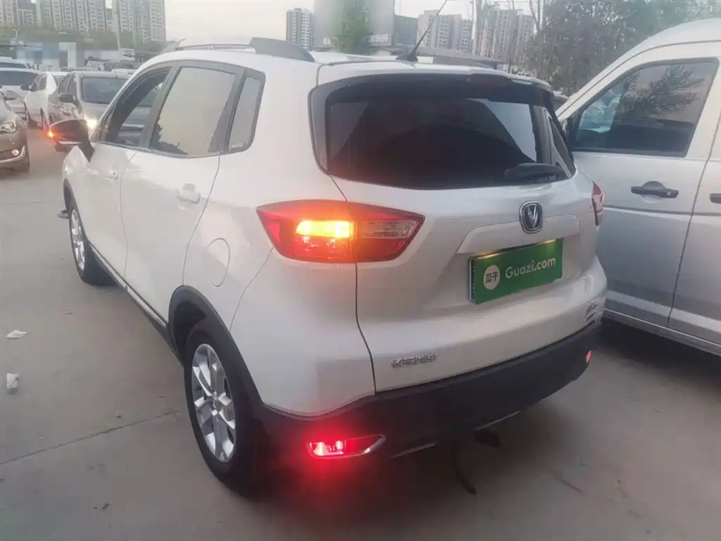 Changan CS15 1.5 L Manual Luxury