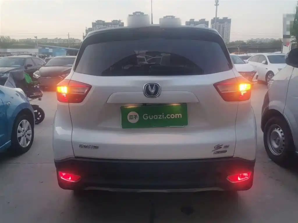 Changan CS15 1.5 L Manual Luxury