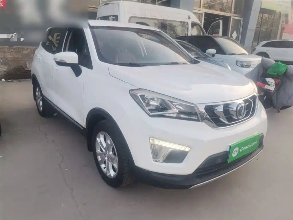 Changan CS15 1.5 L Manual Luxury