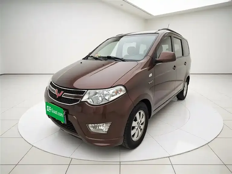 Wuling Hongguang 1.5 L S Standard