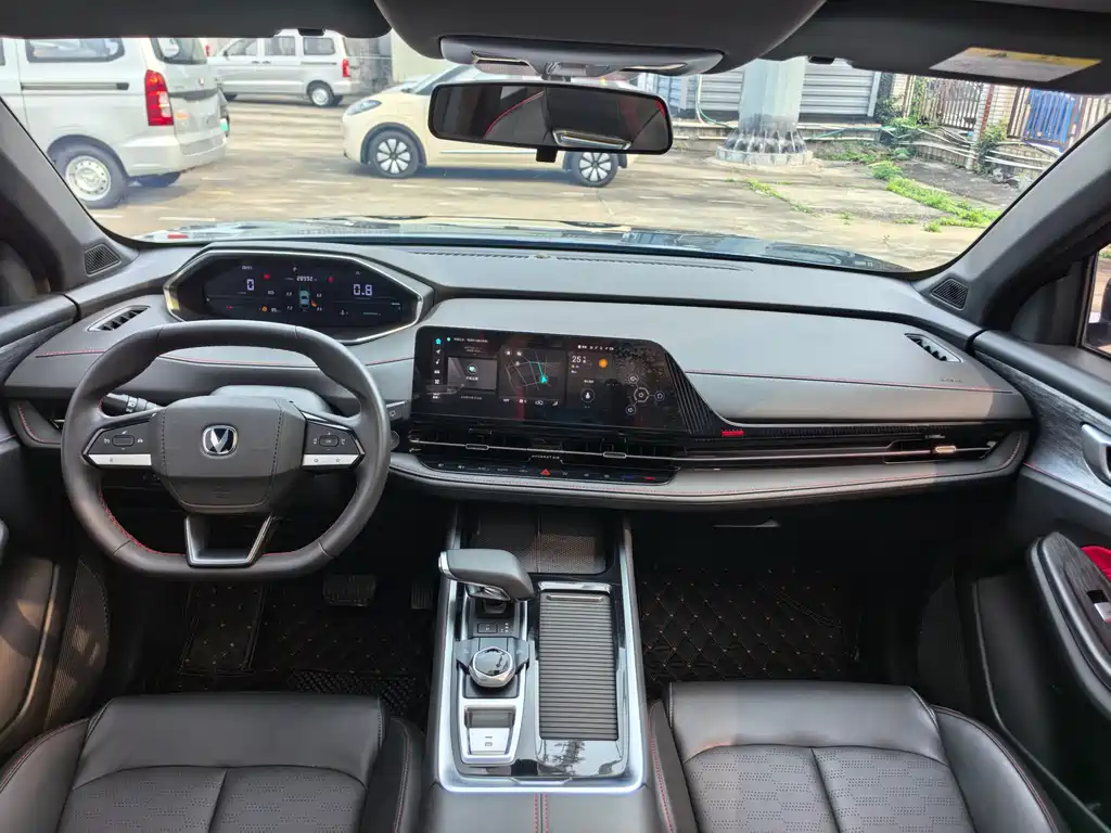 Changan CS55 PLUS 3 rd Gen 1.5 T DCT Outstanding