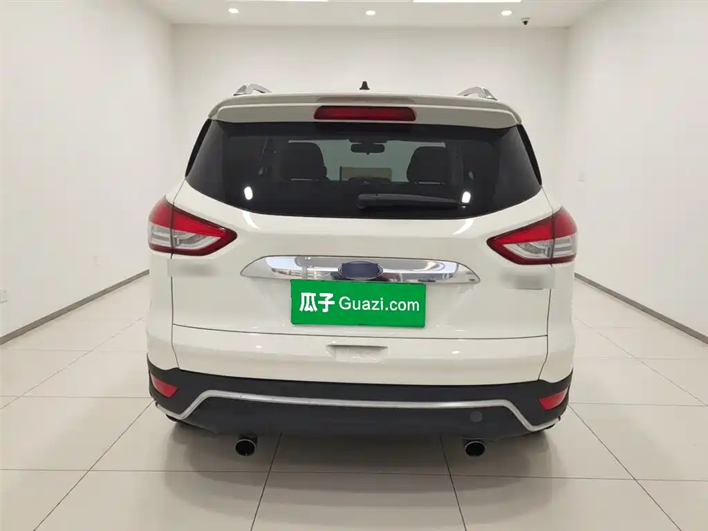 Kuga 1.5 L GTDi 4 WD Elite