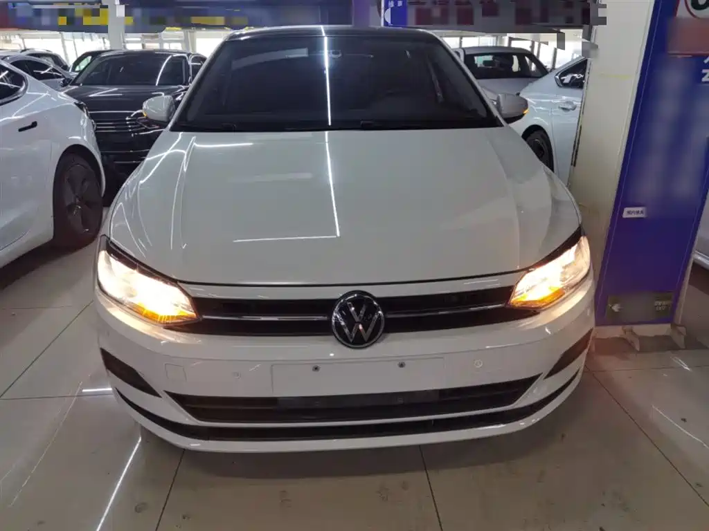 Polo Plus 1.5 L Auto Panoramic Pleasure