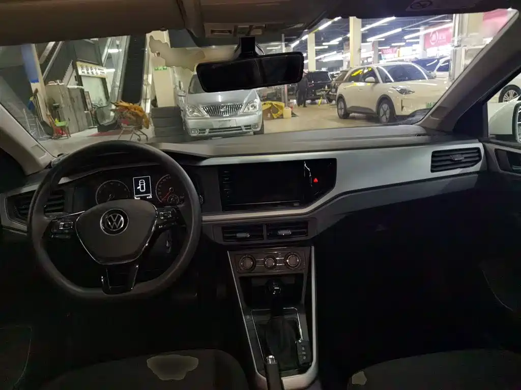 Polo Plus 1.5 L Auto Panoramic Pleasure