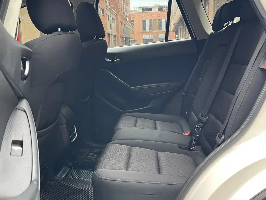 Mazda CX-5 2.0 L Auto 2 WD Urban