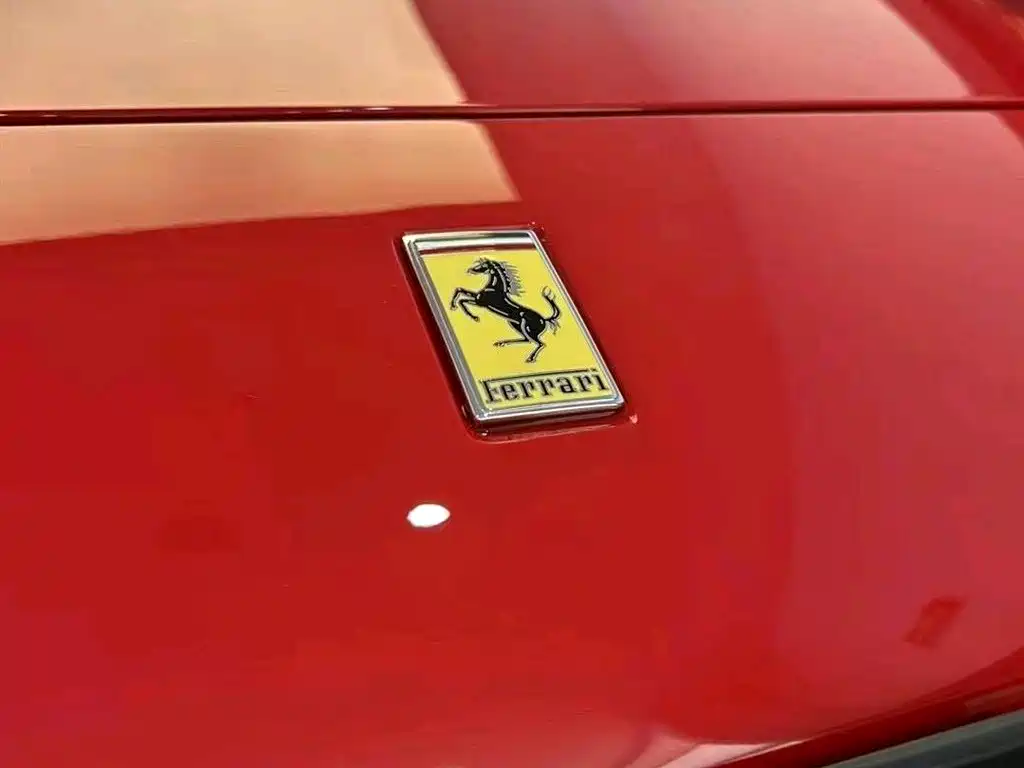 Ferrari 296 3.0 T V6 GTB