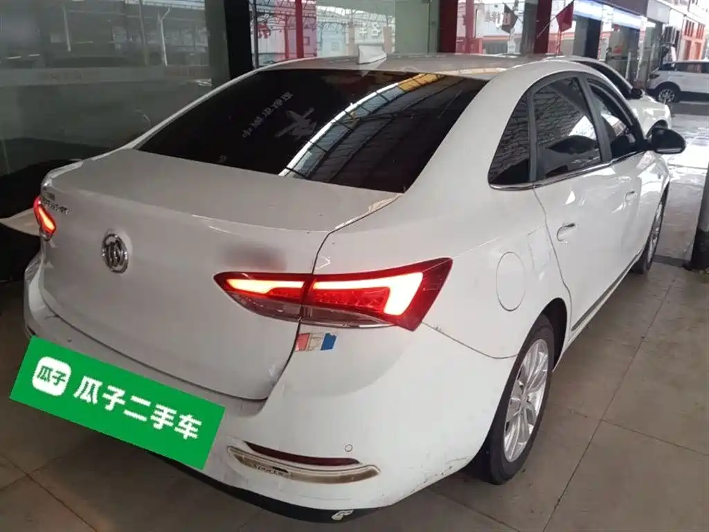 Excelle GT Facelift Exemplary 1.5 L Auto Elite