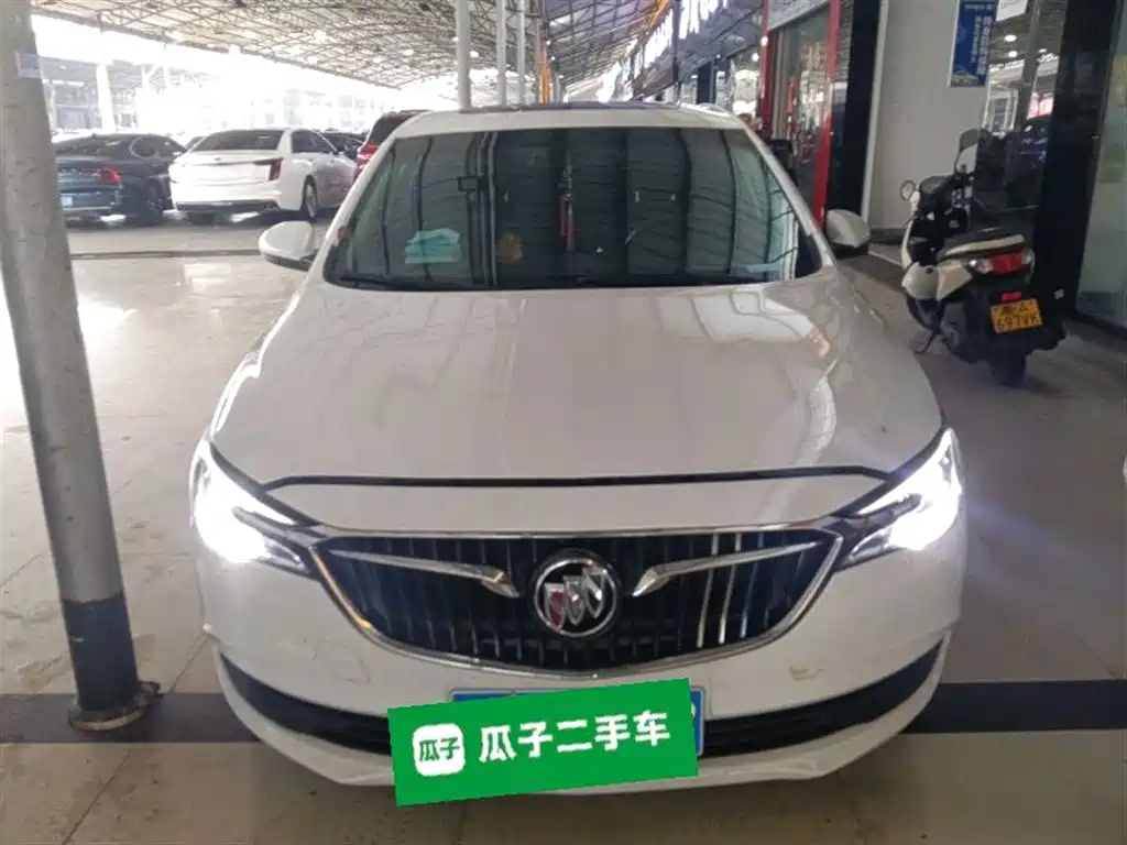 Excelle GT Facelift Exemplary 1.5 L Auto Elite