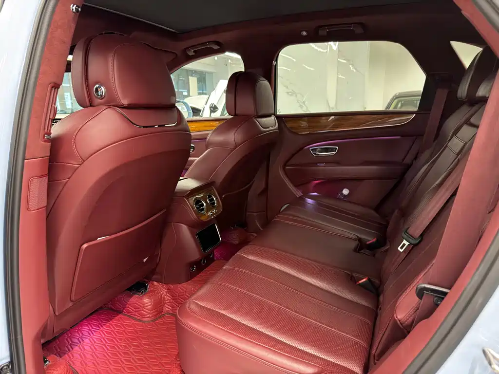 Bentayga 4.0 T V8