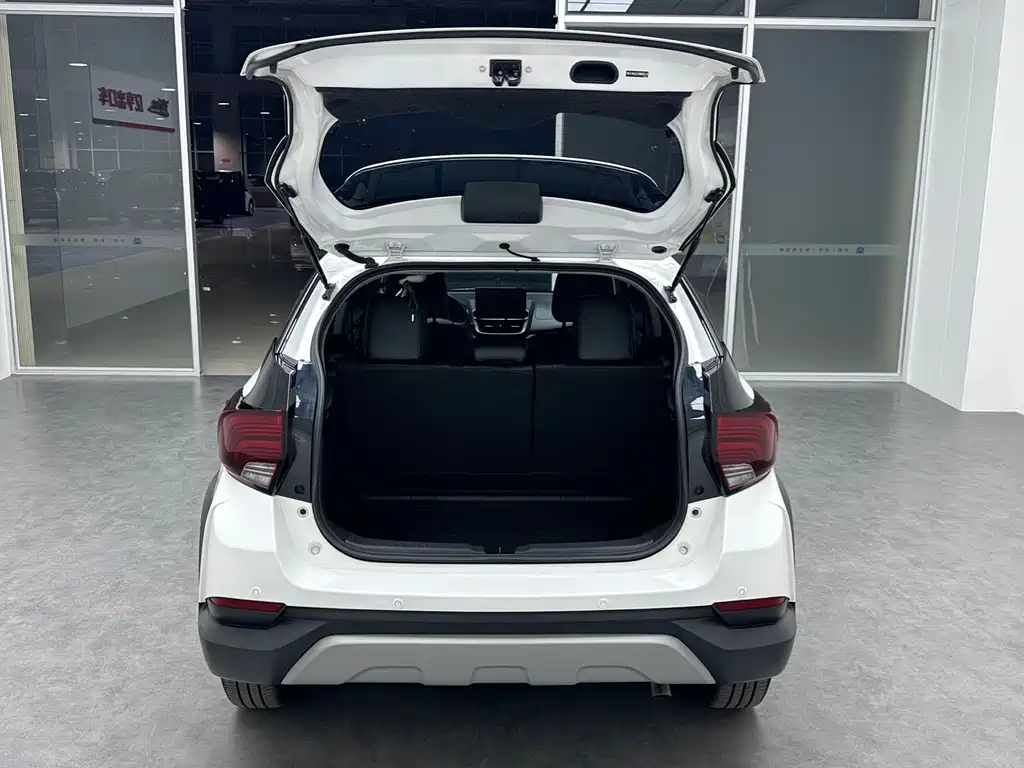 YARiS L Zhixuan Zhixuan X 1.5 L CVT Luxury
