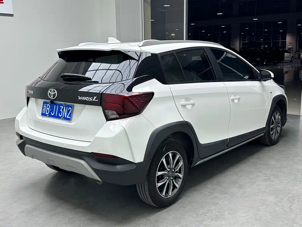 YARiS L Zhixuan Zhixuan X 1.5 L CVT Luxury