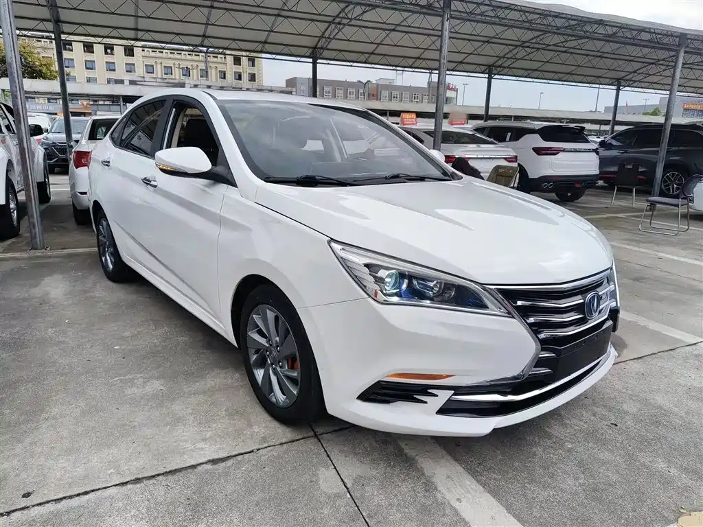 Eado DT 1.6 L Auto Smart Enjoyment