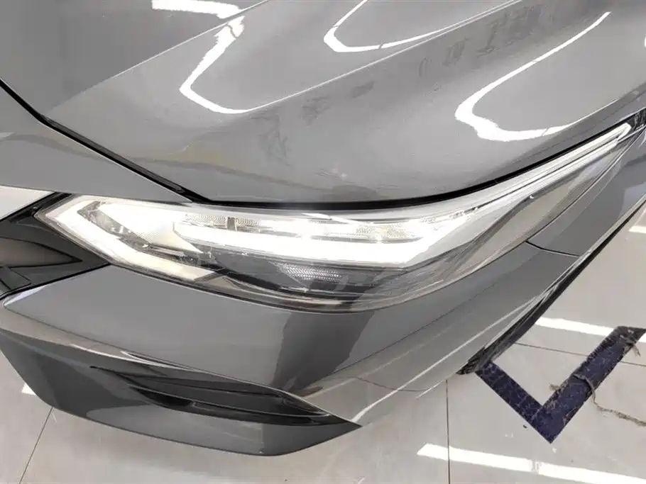 Sylphy 1.6 L XL CVT Joy