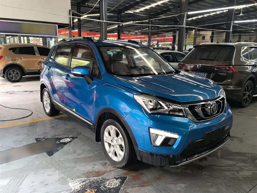 Changan CS15 1.5 L Manual Fashion