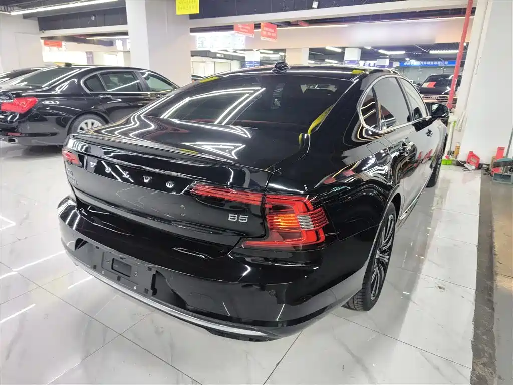 Volvo S90 B5 Smart Vision Luxury